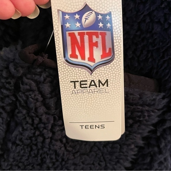 NWT NFL Teen Apparel New England Patriots Sherpa Zip Up Hooded Jacket - Picture 6 of 7